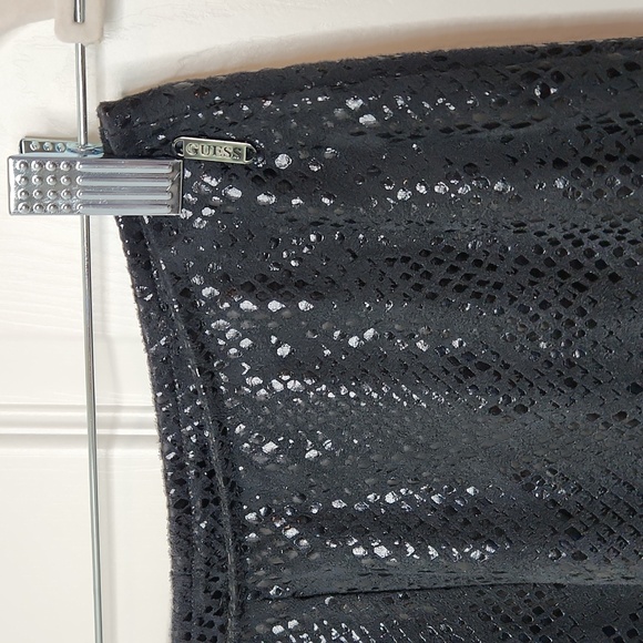 Vintage Guess black animal python print boot cut legging pants Size M - Picture 2 of 6